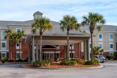 Quality Inn & Suites Patriots Point