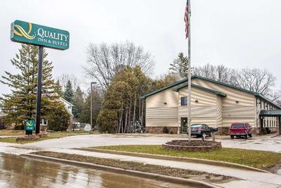 Quality Inn & Suites Marinette