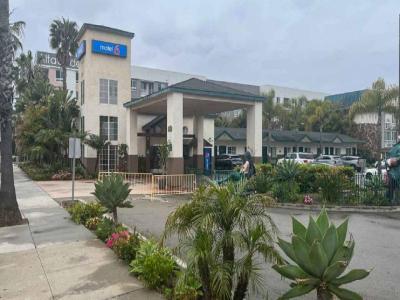 Motel 6 Oceanside, CA – Marina / Camp Pendleton