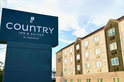 Quality Inn & Suites Rehoboth Beach - Dewey