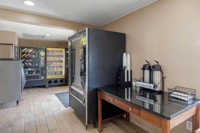 Rodeway Inn Auburn Hills