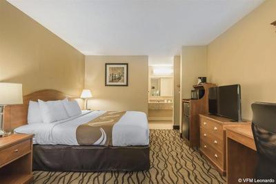 Quality Inn Charleston I-57