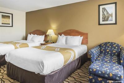 Quality Inn Charleston I-57