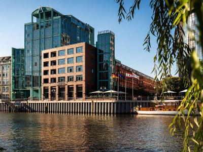 Ameron Abion Spreebogen Waterside