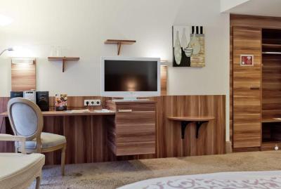 Astor Hotel
