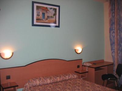 Hotel Ferney Republique