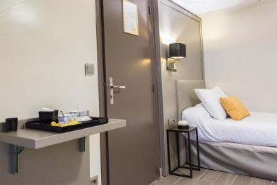Pratic Hotel