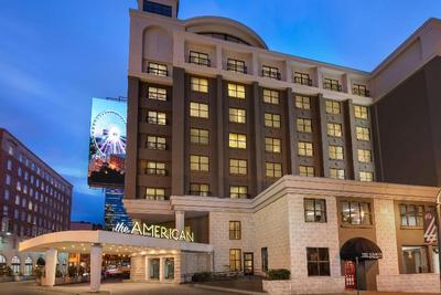 American Hotel Atlanta Downtown, Tapestry