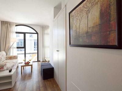 Inside Barcelona Apartments Sants