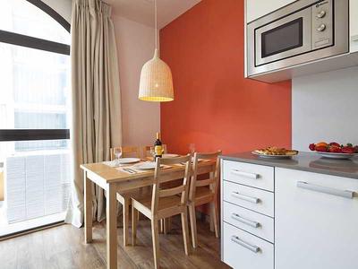 Inside Barcelona Apartments Sants