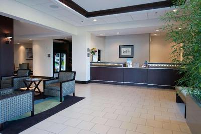 Homewood Suites by Hilton St. Louis - Galleria