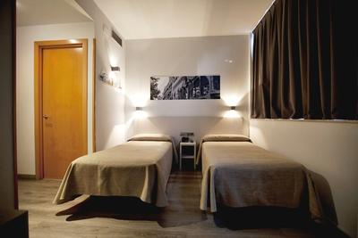 Hotel Ciutat De Sant Adria