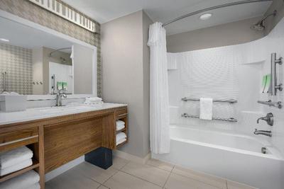 Home2 Suites Jacksonville, NC