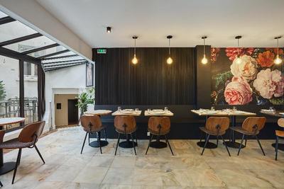 HOTEL BEAUQUARTIER MONTMARTRE.