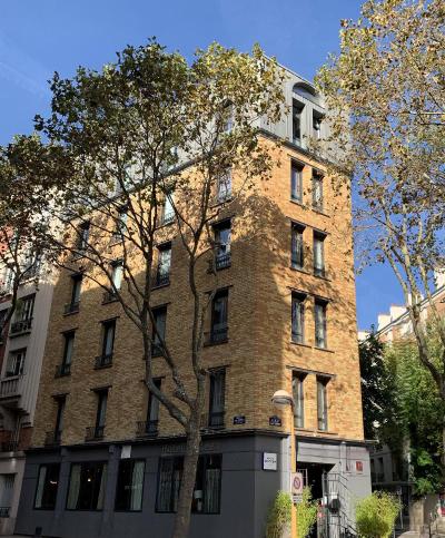 Hotel Sixteen Paris Montrouge