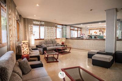 Apartamentos Palm Beach Club