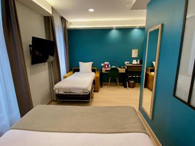 Grand Hotel Clichy Paris