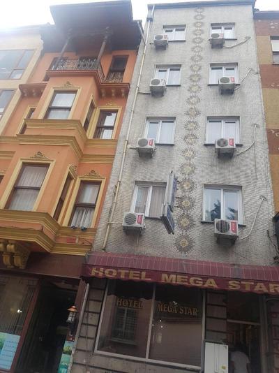 Ista Palace