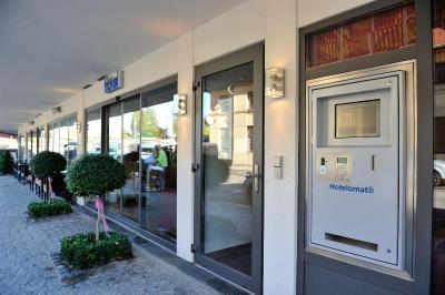 Hotel Vis A Vis