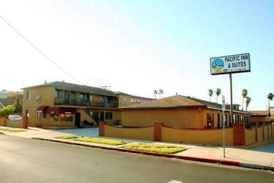 Pacific Inn & Suites