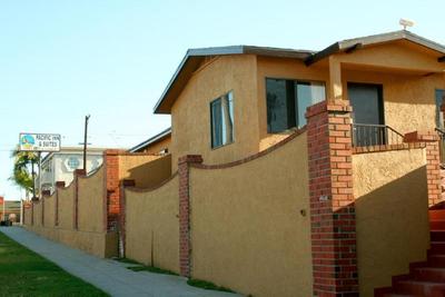 Pacific Inn & Suites