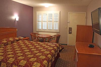 Orange Tustin Inn