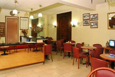 Hotel Camelia International