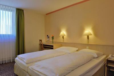 Amber Hotel