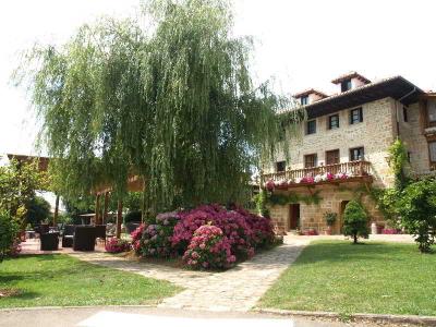 Hosteria el Pomar