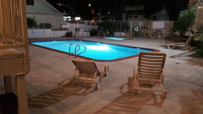 Motel 6 Oceanside Marina