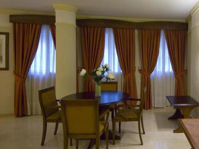 San Antonio Hotel