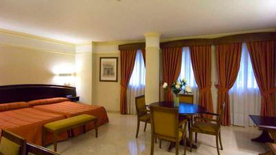San Antonio Hotel