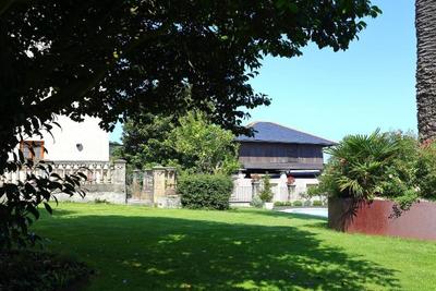 Casa De Castro