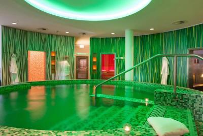 Hotel Esplanade Resort & Spa