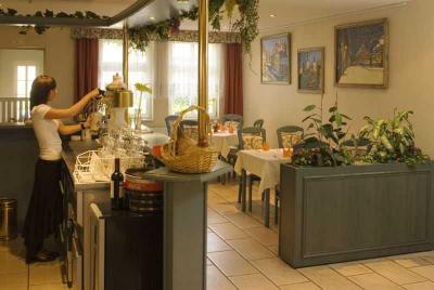 Gast Und Logierhaus Goldene Henne