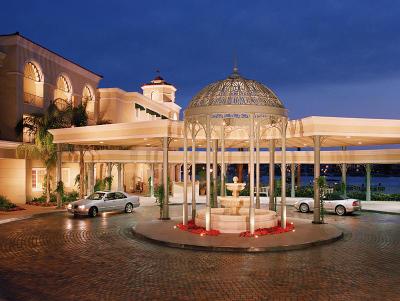 Balboa Bay Resort