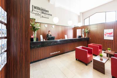 Premier Inn Cologne City Mediapark Hotel