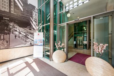 Premier Inn Cologne City Mediapark Hotel
