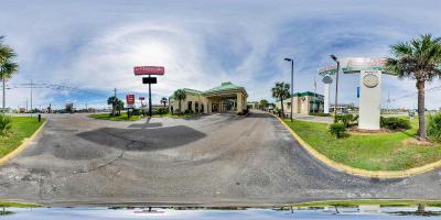Econo Lodge Inn & Suites Gulfport