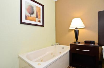 Comfort Inn Pearl