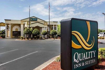 Quality Inn & Suites Mooresville-Lake Norman
