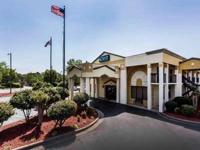 Quality Inn & Suites Mooresville-Lake Norman
