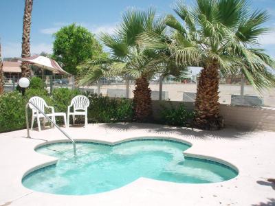 Knights Inn & Suites