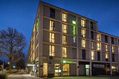 Premier Inn Heidelberg City Centre