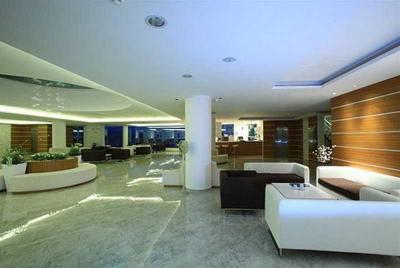 Royal Arena Resort