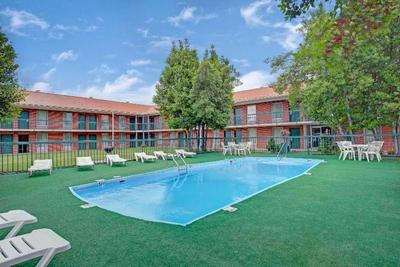 Days Inn by Wyndham ColliervilleGermantwn