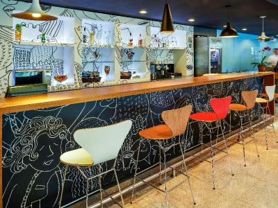 Ibis Bordeaux Lac