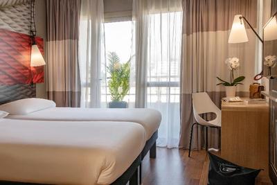 ibis Cannes Plage la Bocca