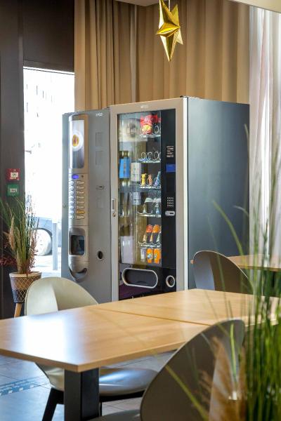 B&B HOTEL Marseille Centre la Timone