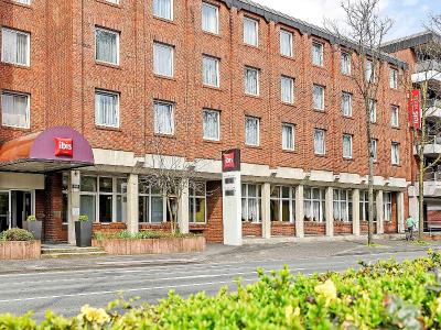ibis Paderborn City